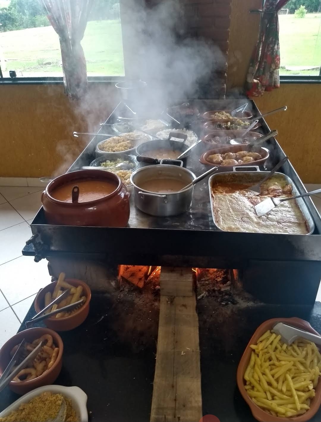 Jeitão Caipira Restaurante / Café Caipira